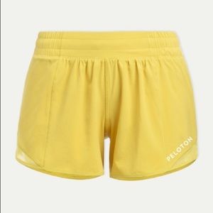 Peloton lululemon Hotty Hot 4” Short II